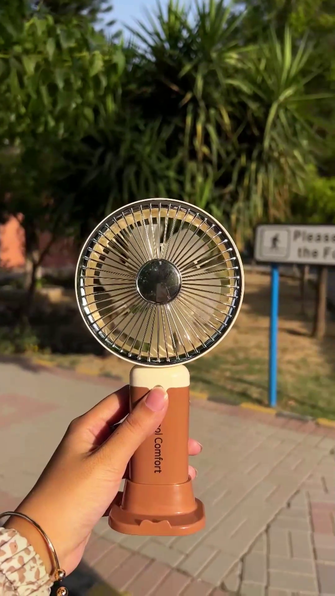 Mini Handheld  Portable USB-C Fan